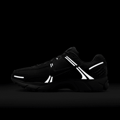 NIKE公式】ナイキ ズーム ボメロ 5 メンズシューズ.オンライン